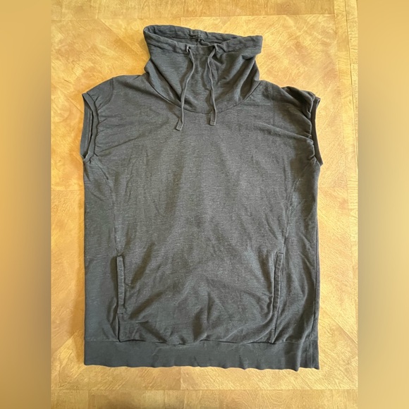 GAP Gray Sleeveless Hoodie | Size L - Picture 1 of 9
